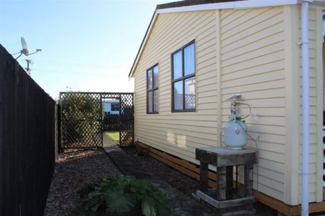 Photo of property in 18 Rangatira Drive, Mangakino, 3421