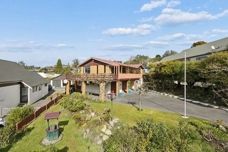 Photo of property in 99 Glenross Street, Glenross, Dunedin, 9011