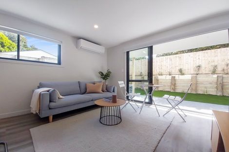 Photo of property in 1/63 Hillcrest Avenue, Hillcrest, Auckland, 0627