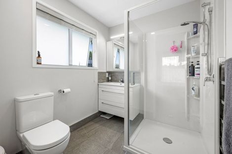 Photo of property in 5 Larches Lane, Kinloch, Taupo, 3377