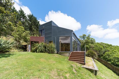 Photo of property in 631 Pahiatua Aokautere Road, Aokautere, Palmerston North, 4471
