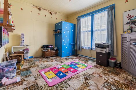 Photo of property in 65 Cutten Street, South Dunedin, Dunedin, 9012