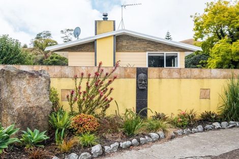 Photo of property in 16 Gillies Street, Outer Kaiti, Gisborne, 4010