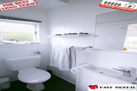 Photo of property in 1/39 Rangitoto Terrace, Milford, Auckland, 0620