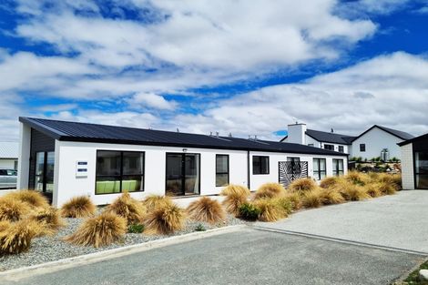 Photo of property in 16 Jimmys Lane, Lake Tekapo, 7999