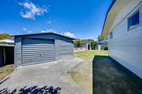 Photo of property in 32 Cortes Crescent, Flaxmere, Hastings, 4120