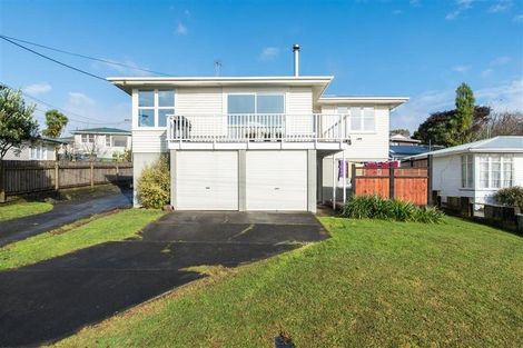 Photo of property in 10 Kaweka Street, New Lynn, Auckland, 0600