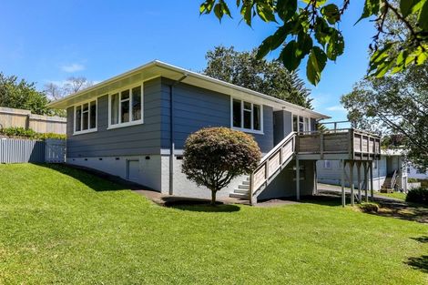 Photo of property in 6a Granby Place, Westown, New Plymouth, 4310