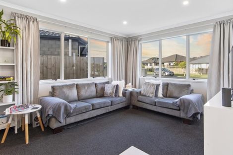 Photo of property in 93 Landing Drive, Pyes Pa, Tauranga, 3112