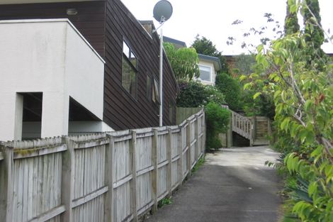 Photo of property in 1/200 Ti Rakau Drive, Pakuranga Heights, Auckland, 2010