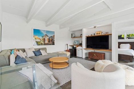 Photo of property in 28 Regina Street, Westmere, Auckland, 1022