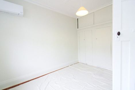 Photo of property in 34 Birdwood Road, Waterloo, Lower Hutt, 5011