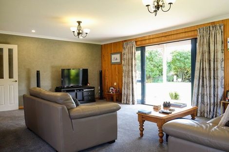 Photo of property in 866 Glasnevin Road, Glasnevin, Amberley, 7483