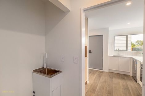 Photo of property in 112b Wildberry Street, Woolston, Christchurch, 8023