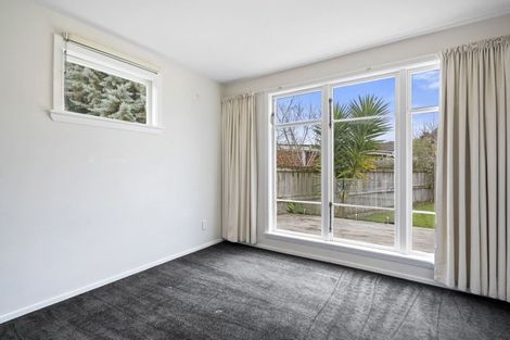 Photo of property in 6a Petherick Street, Taita, Lower Hutt, 5011