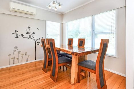 Photo of property in 2 Hillcrest Grove, Hillpark, Auckland, 2102