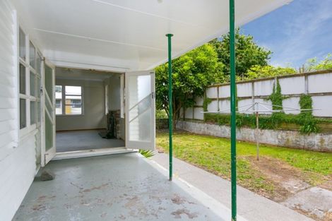 Photo of property in 388 Saint Aubyn Street, Moturoa, New Plymouth, 4310