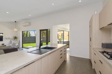 Photo of property in 98 Osborne Street, Waltham, Christchurch, 8011