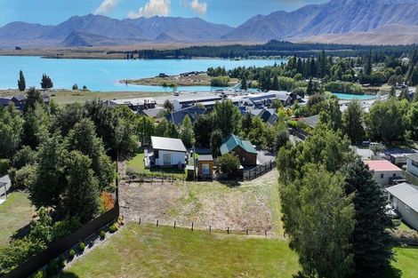 Photo of property in 20 Aorangi Crescent, Lake Tekapo, 7999