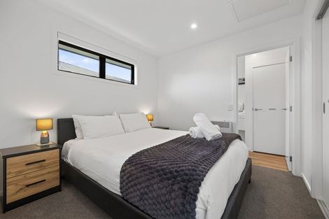 Photo of property in 26 Coopworth Road, Jacks Point, 9371