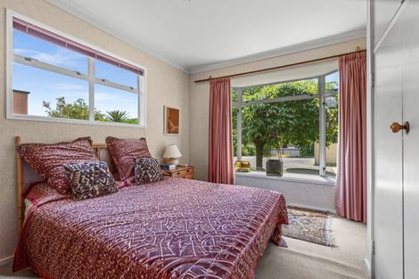 Photo of property in 22 Lucknow Road, Havelock North, 4130