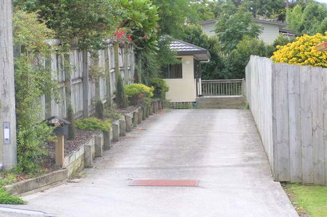 Photo of property in 53 Broadfield Street, Massey, Auckland, 0614