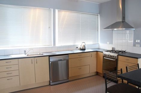 Photo of property in 156 The Esplanade, Houghton Bay, Wellington, 6023