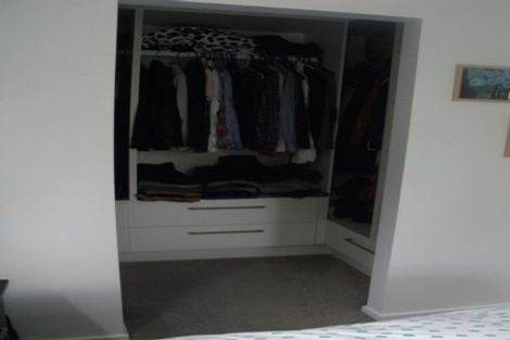 Photo of property in 17 Tauroa Road, Havelock North, 4130