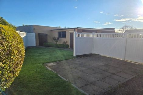 Photo of property in 20 Leslie Street, Upper Riccarton, Christchurch, 8041