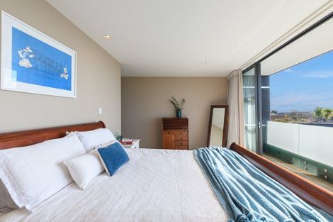 Photo of property in 3 Pine Avenue, Otumoetai, Tauranga, 3110