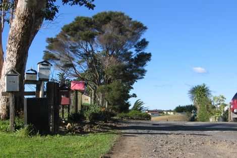 Photo of property in 53 Yorke Road, Haruru, 0204