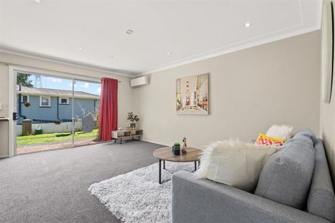 Photo of property in 2/30 Takanini Road, Takanini, 2112