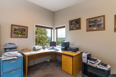 Photo of property in 33 Shera Street, Acacia Bay, Taupo, 3330