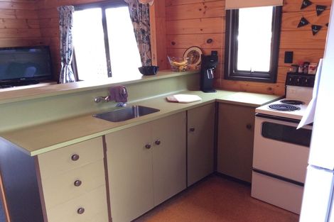 Photo of property in 6 Park Avenue, Waikanae, 5036