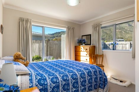Photo of property in 255 Waikawa Road, Waikawa, Picton, 7220