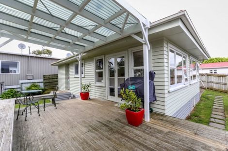 Photo of property in 56a Woodleigh Street, Frankleigh Park, New Plymouth, 4310