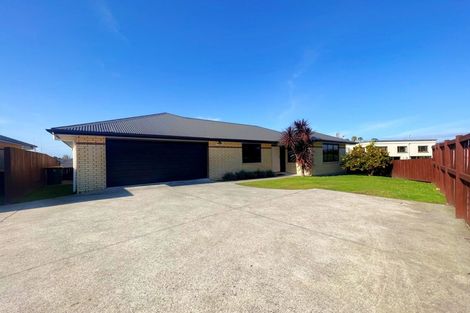 Photo of property in 11b Sharaleigh Place, Grandview Heights, Hamilton, 3200