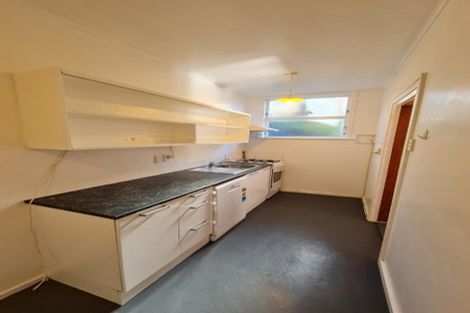 Photo of property in 100 Nairn Street, Mount Cook, Wellington, 6011