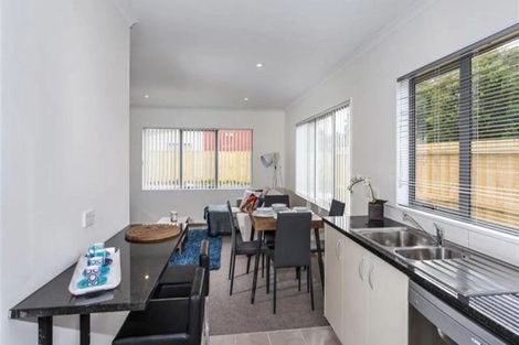 Photo of property in 1/46 Park Estate Road, Rosehill, Papakura, 2113