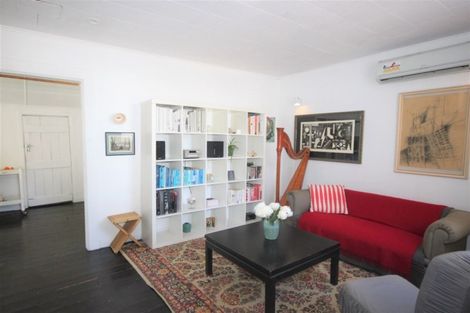 Photo of property in 68 Caledonian Road, St Albans, Christchurch, 8014