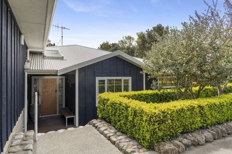 Photo of property in 58 Wood Leigh, Paraparaumu Beach, Paraparaumu, 5032