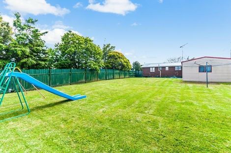 Photo of property in 310 Rangatira Road, Beach Haven, Auckland, 0626