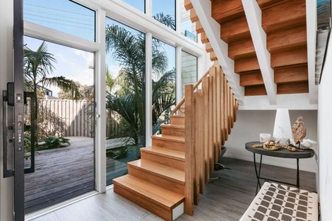 Photo of property in 1343 Papamoa Beach Road, Papamoa Beach, Papamoa, 3118