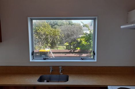 Photo of property in 1/192 Onepu Road, Lyall Bay, Wellington, 6022