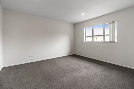 Photo of property in 110 Popokatea Drive, Takanini, 2112