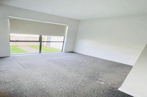 Photo of property in 20 Gambare Place, Wattle Downs, Auckland, 2103