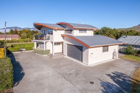 Photo of property in 14 Tawiri Place, Kuratau, Turangi, 3381