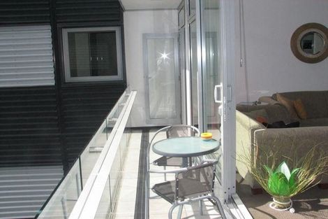 Photo of property in Montreaux Apartments, 4k/164 The Terrace, Wellington Central, Wellington, 6011