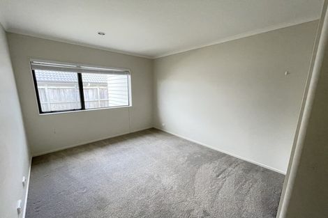 Photo of property in 35 Kuhanui Drive, Karaka, Papakura, 2113