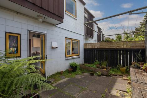 Photo of property in 7/14 Fowlds Avenue, Sandringham, Auckland, 1025